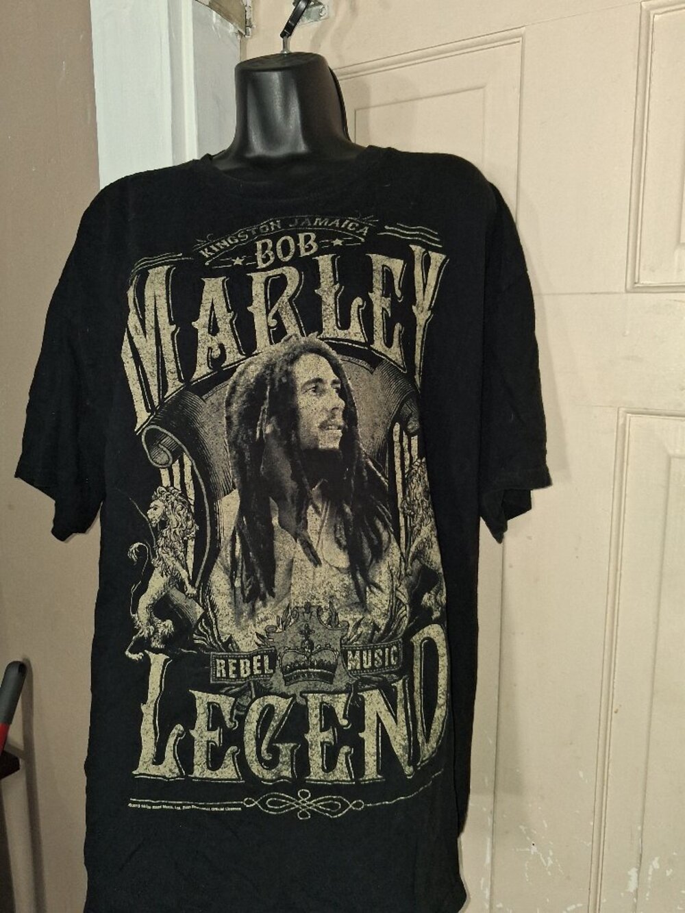 Regaee tee